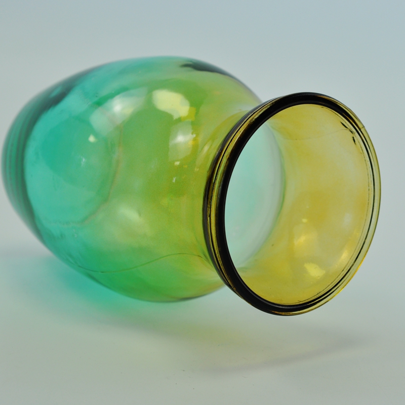 Colored pot-bellied glass vase